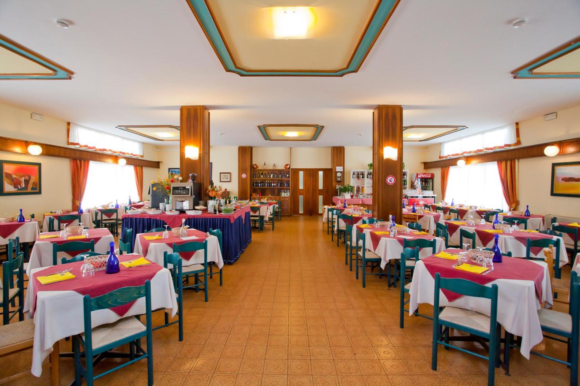 Hotel Bettina Lido di Jesolo Exterior foto