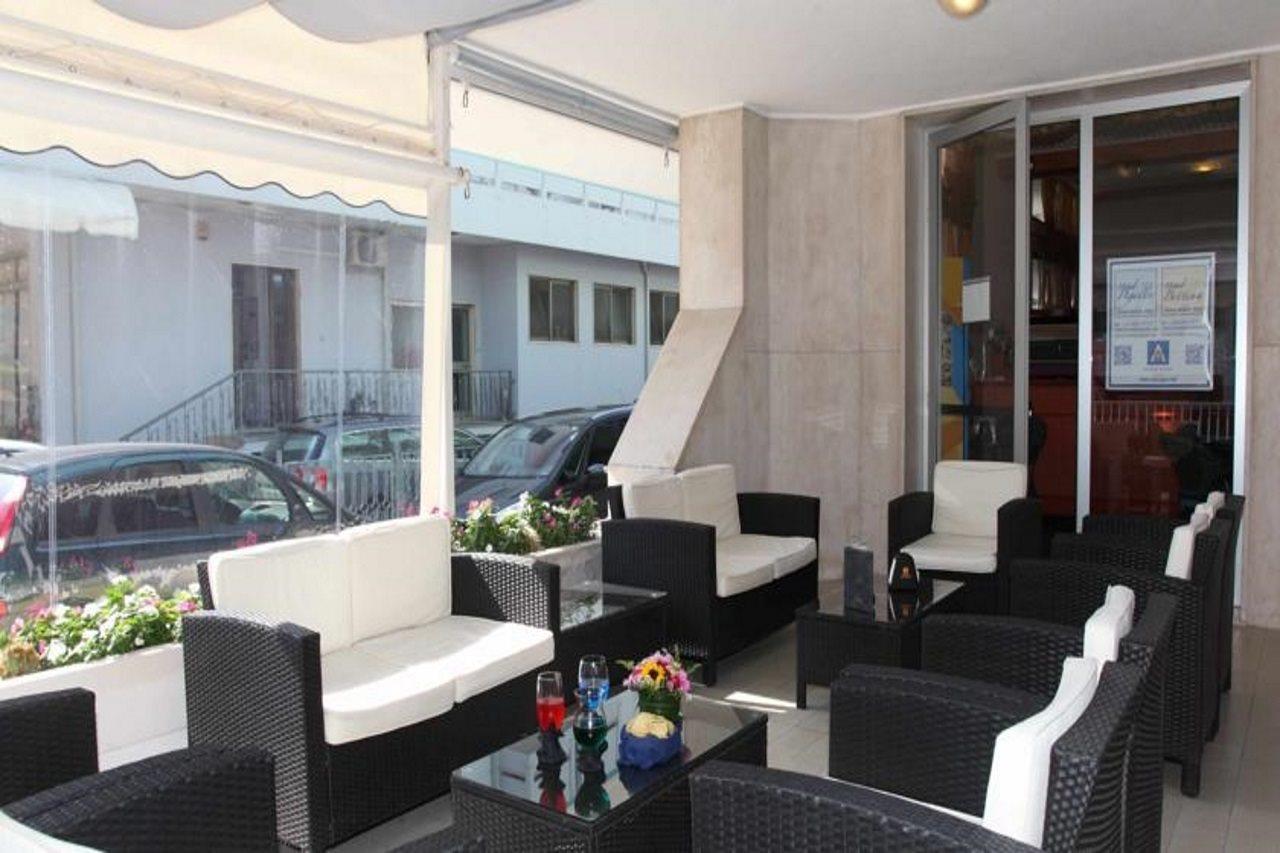 Hotel Bettina Lido di Jesolo Exterior foto